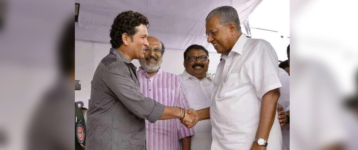 Hon'ble Chief Minister welcomes Shri.Sachin Tendulkar to the inaugural function of Nehru Trophy Boat Race,2019